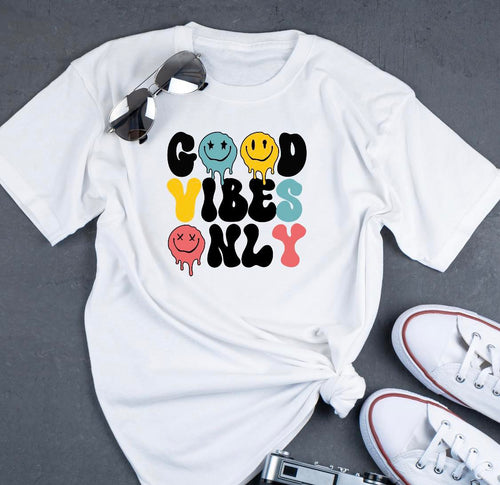 Good Vibes Only (Smiley) Graphic Tee